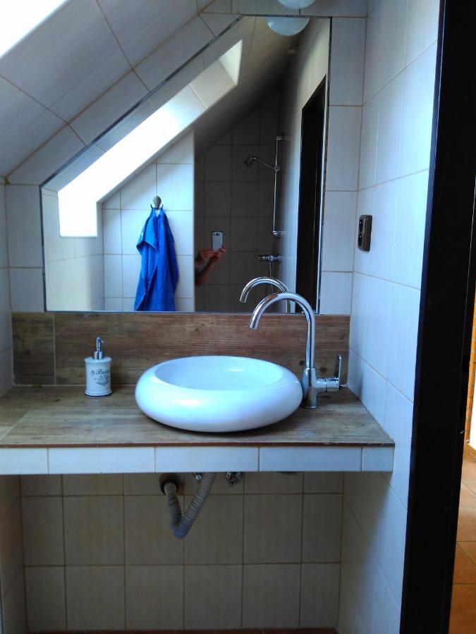 Apartman Na Farme U Koni Milesov Buitenkant foto